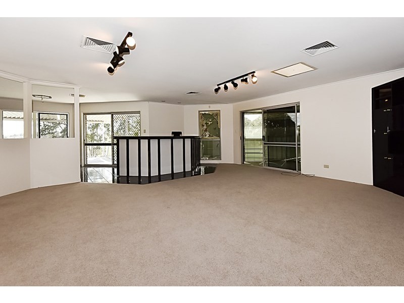 30 Edinburgh Drive, Bethania QLD 4205