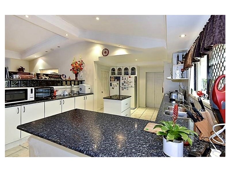 11 Beutel Street, Waterford West QLD 4133