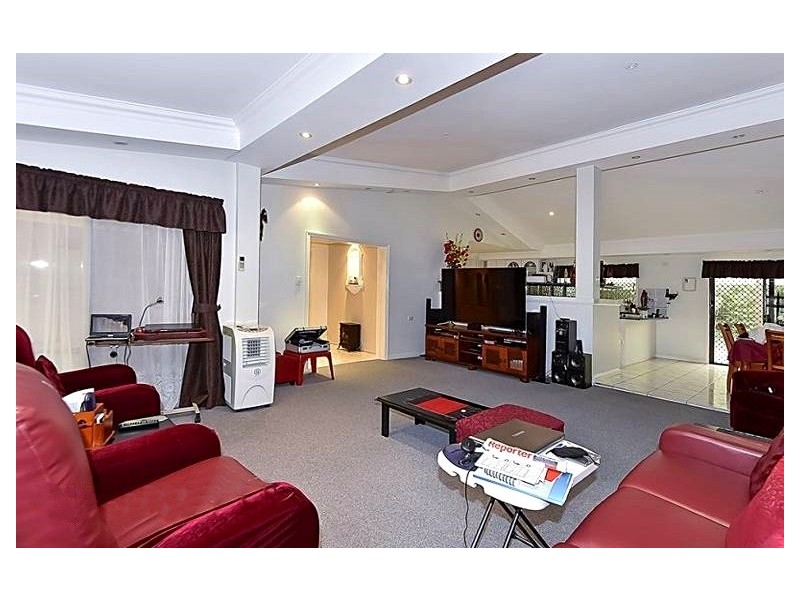 11 Beutel Street, Waterford West QLD 4133