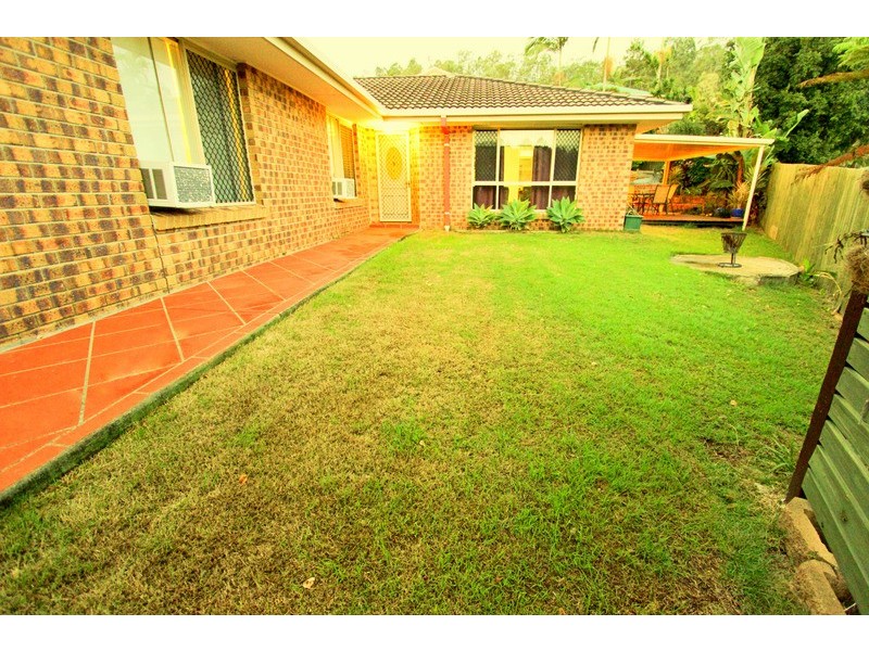 118 Pohon Drive, Tanah Merah QLD 4128