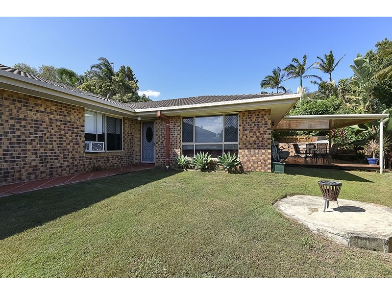 118 Pohon Drive, Tanah Merah QLD 4128