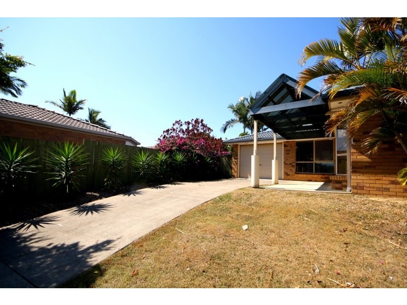 8 Diamantina Street, Hillcrest QLD 4118