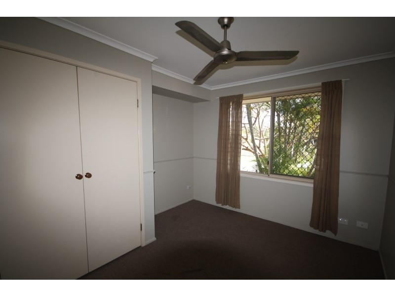 8 Diamantina Street, Hillcrest QLD 4118