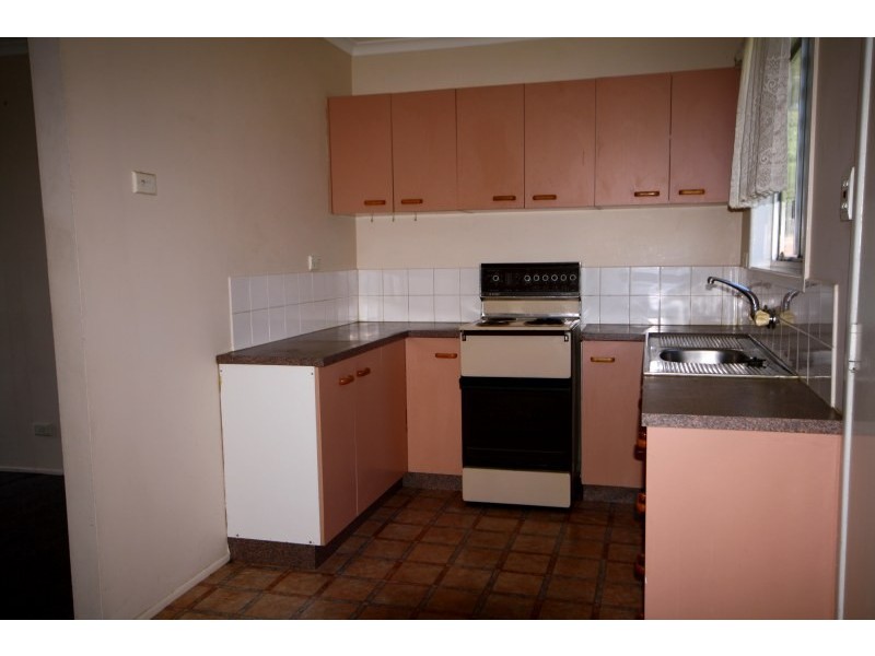 32 Coral Street, Loganlea QLD 4131