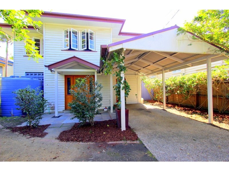 30 Riding Road, Hawthorne QLD 4171