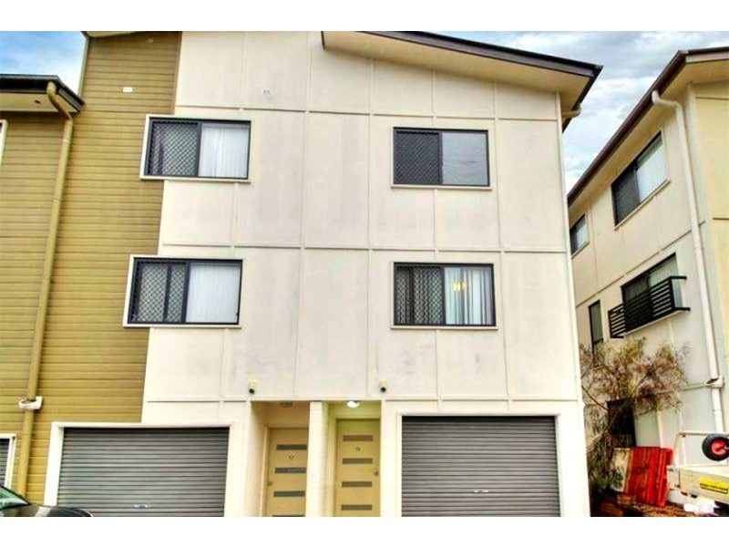 16/11 Portia Street, Kingston QLD 4114