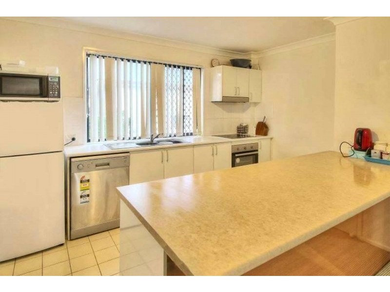 16/11 Portia Street, Kingston QLD 4114