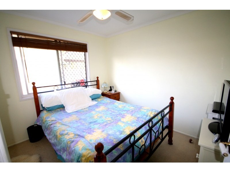 9 Lima Street, Edens Landing QLD 4207