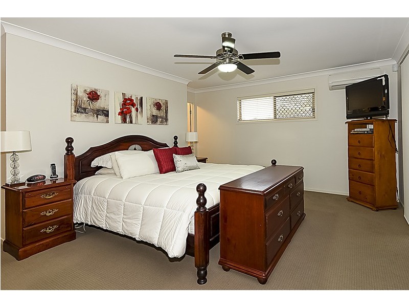 7 Kondalilla Terrace, Waterford QLD 4133
