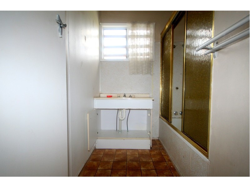 60 Ewing Road, Woodridge QLD 4114