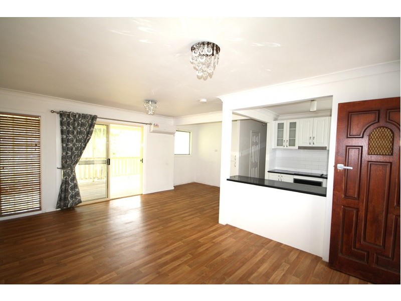 21 Kurrajong Street, Woodridge QLD 4114