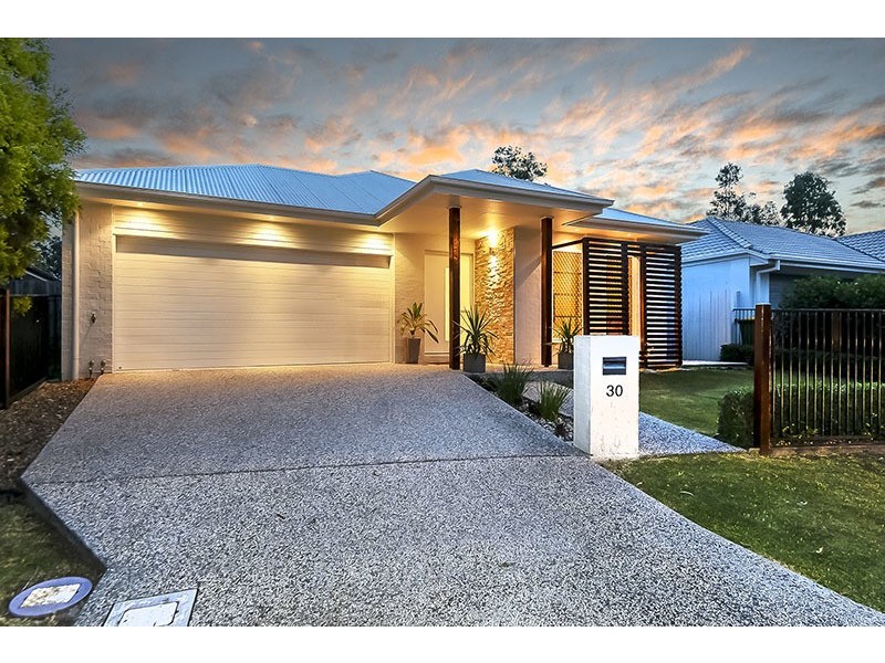 30 Sanctuary Parkway, Waterford QLD 4133
