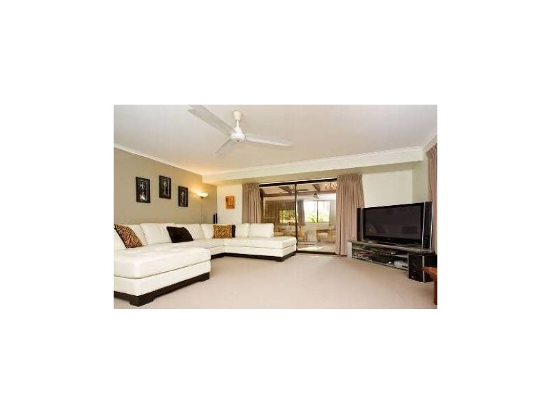 3 Marshall Road, Alberton QLD 4207