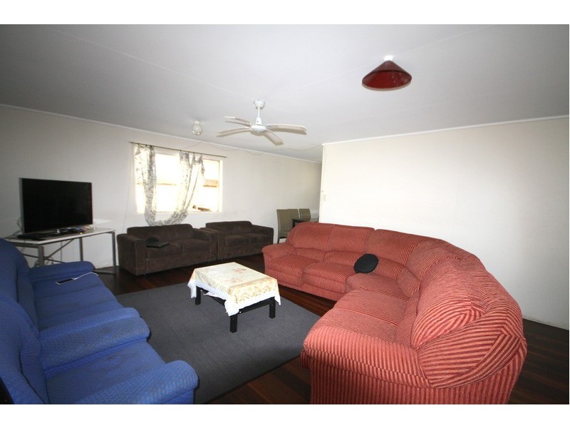 11 Opal Street, Slacks Creek QLD 4127