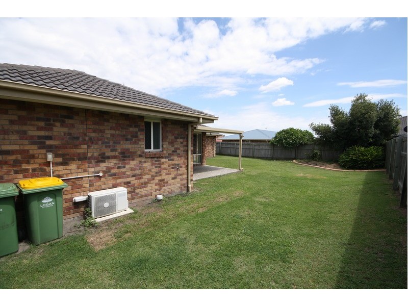 6 Allart Court, Marsden QLD 4132