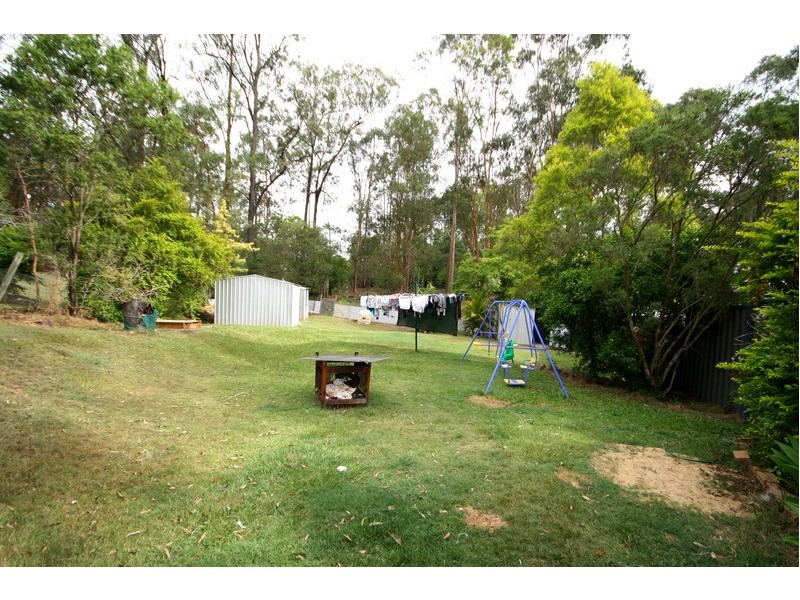 181A Brushwood Crescent, Cedar Grove QLD 4285