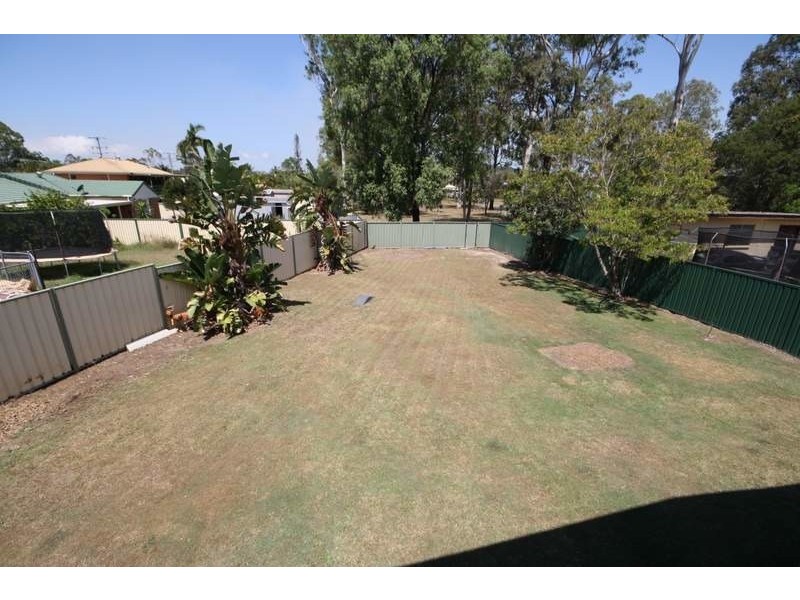 11 Japonica Street, Eagleby QLD 4207