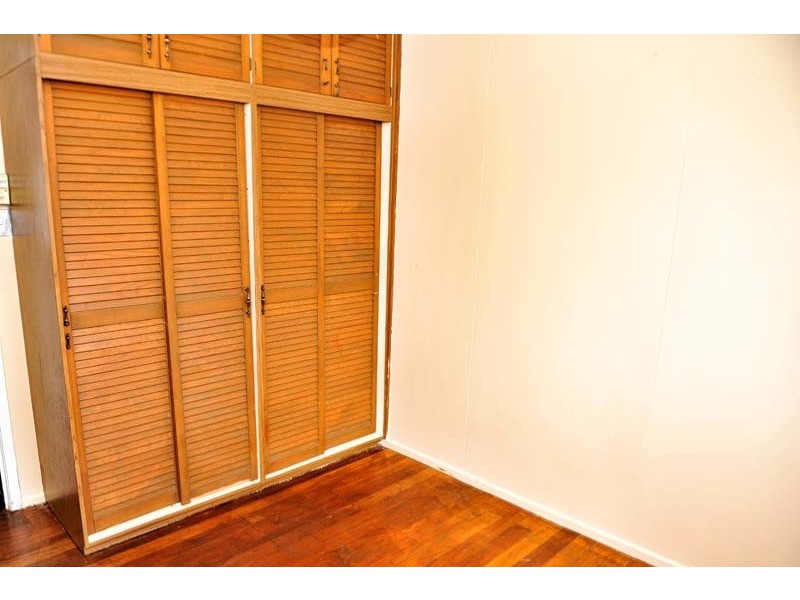 33 Leichhardt Street, Logan Central QLD 4114