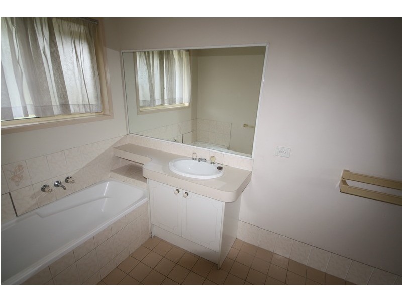 Regents Park QLD 4118