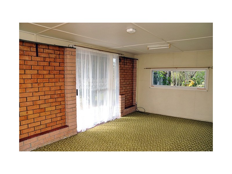 13 Ariel Avenue, Kingston QLD 4114