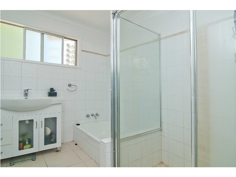 12 Hawkins Street, Springwood QLD 4127