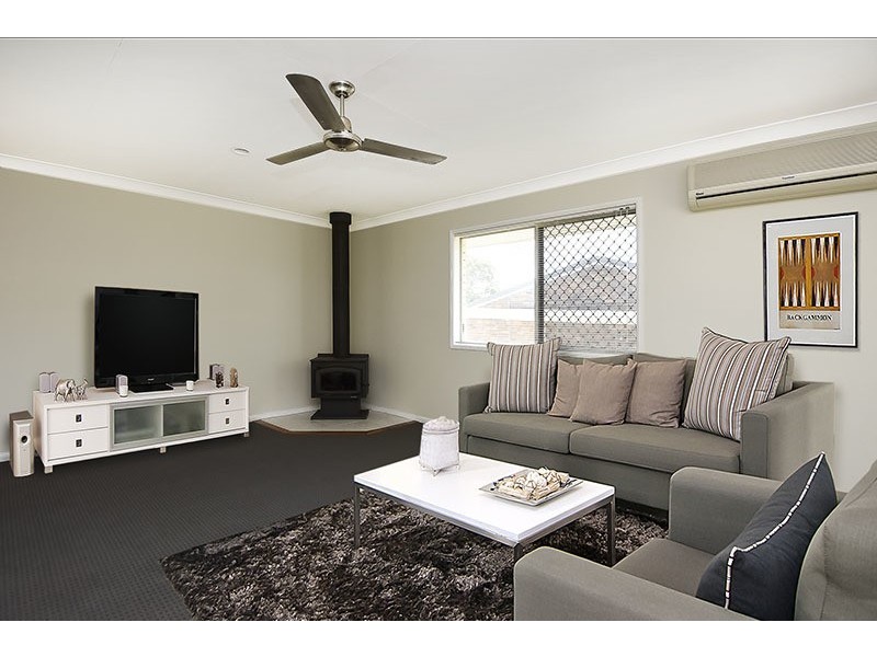 15 Merindah Street, Slacks Creek QLD 4127