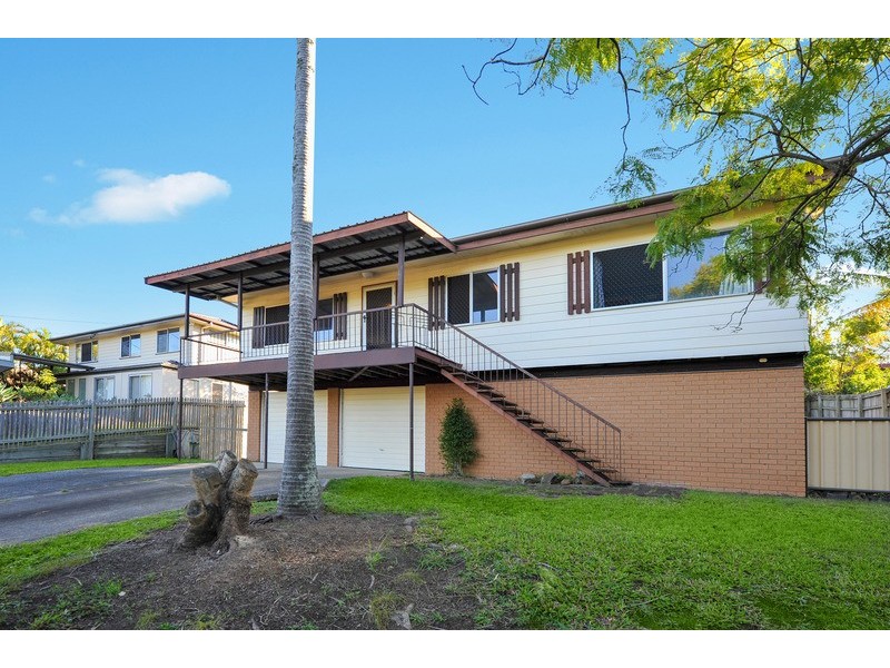 14 Drake Road, Springwood QLD 4127