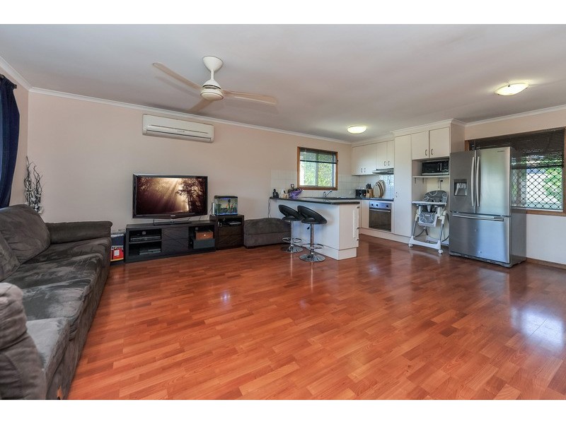 14 Drake Road, Springwood QLD 4127