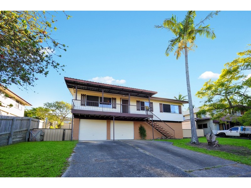 14 Drake Road, Springwood QLD 4127