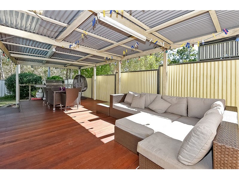 4 Candish Street, Woodridge QLD 4114