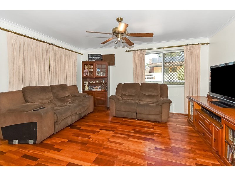 4 Candish Street, Woodridge QLD 4114