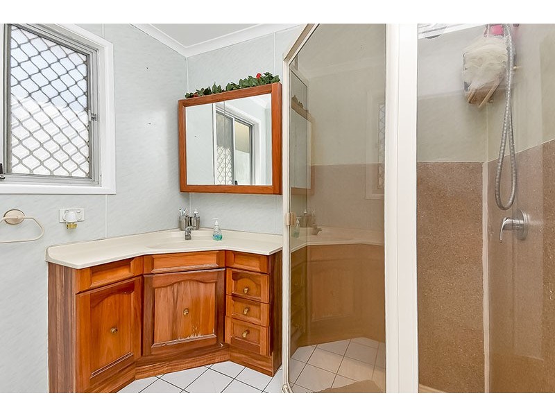 4 Candish Street, Woodridge QLD 4114