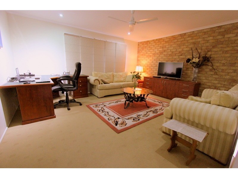 36 Chilton Street, Sunnybank Hills QLD 4109