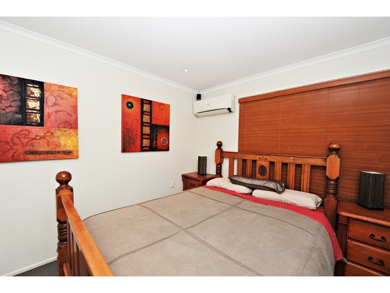 32 Velorum Drive, Kingston QLD 4114