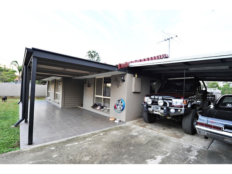 32 Velorum Drive, Kingston QLD 4114