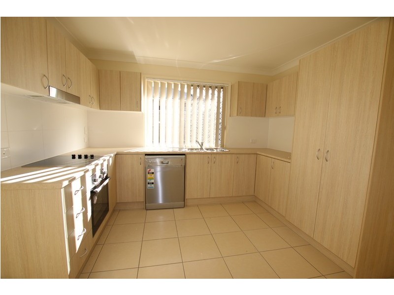 5a Lockyer Place, Crestmead QLD 4132