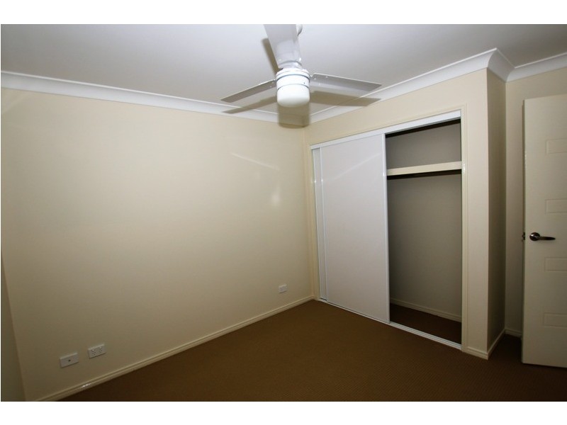 5b Lockyer Place, Crestmead QLD 4132