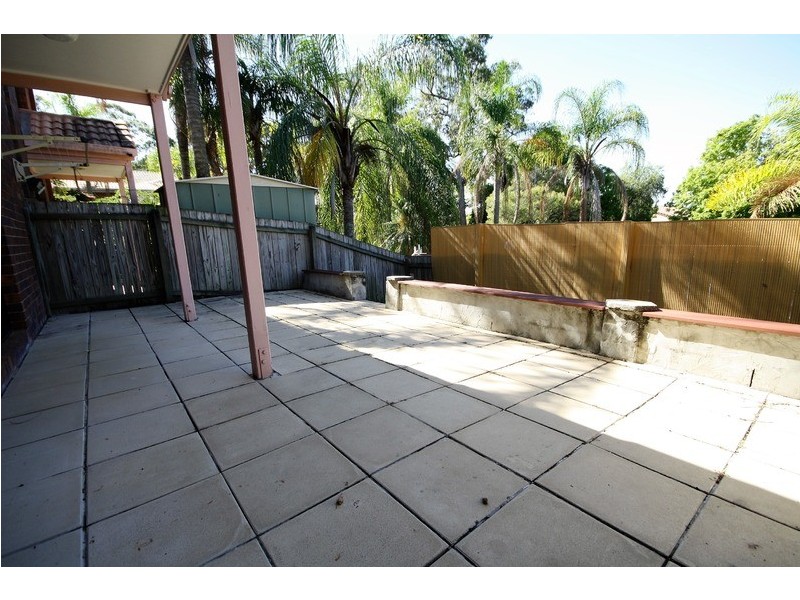 2/10 Damalis Street, Woodridge QLD 4114