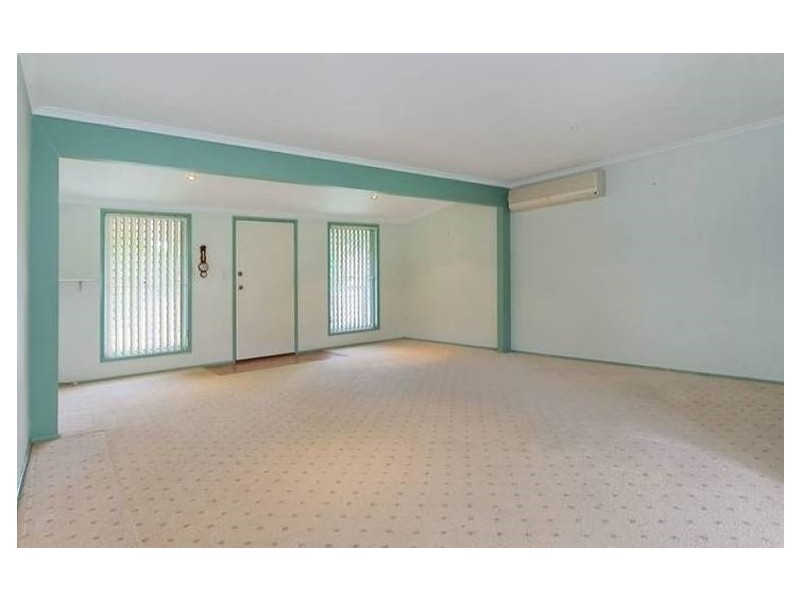 27 Coach Street, Slacks Creek QLD 4127