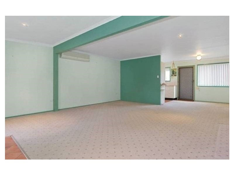 27 Coach Street, Slacks Creek QLD 4127