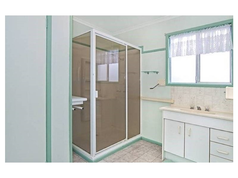 27 Coach Street, Slacks Creek QLD 4127