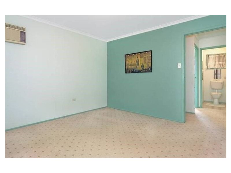 27 Coach Street, Slacks Creek QLD 4127