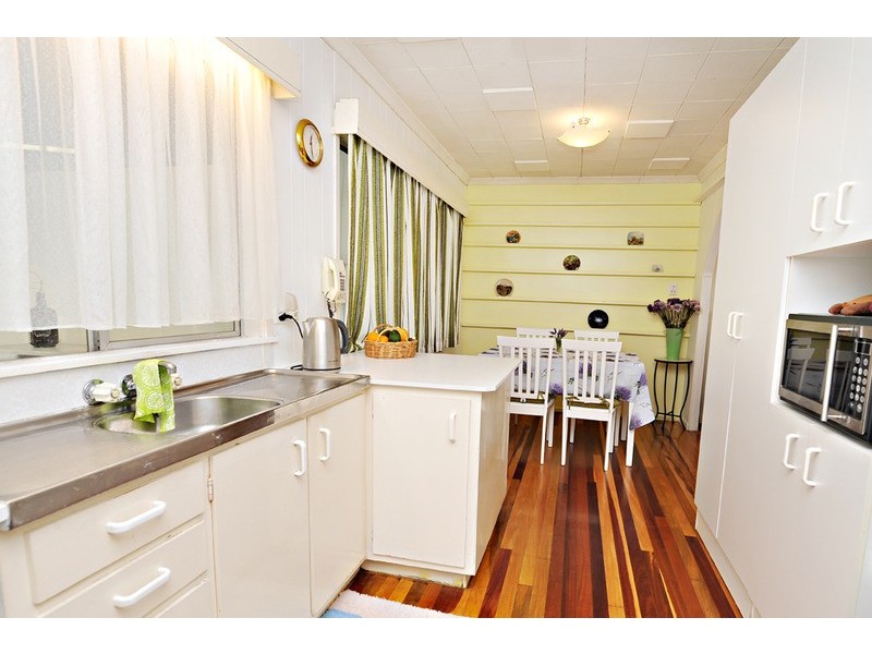 60 Radcliffe Road, Allandale QLD 4310