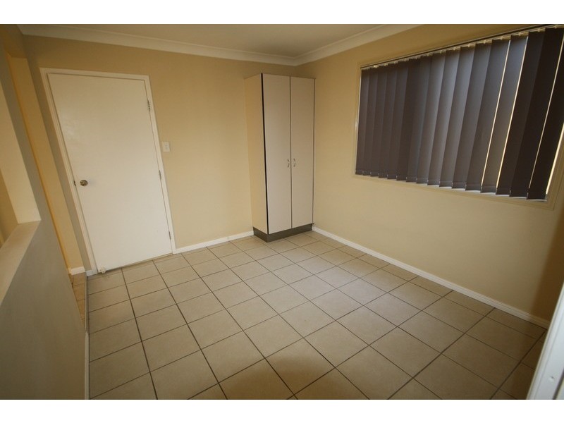 4 Mcgreavy Street, Ipswich QLD 4305