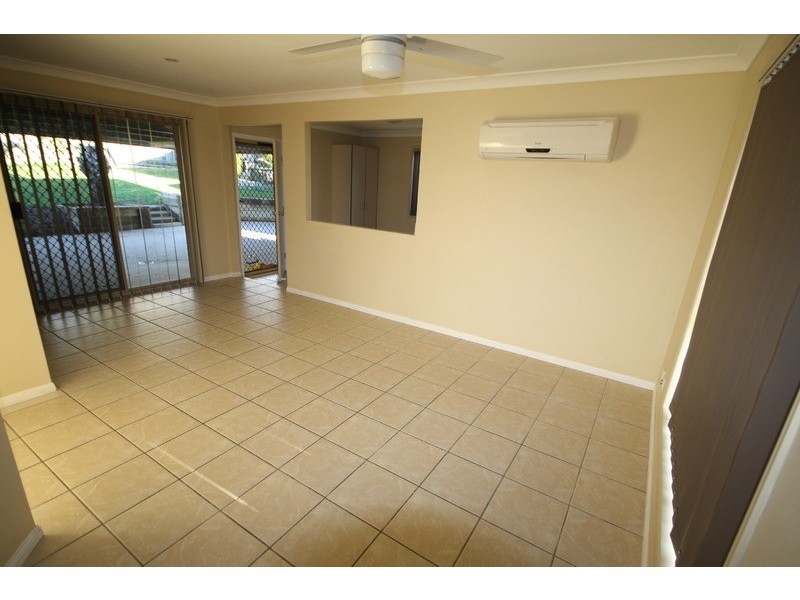 4 Mcgreavy Street, Ipswich QLD 4305