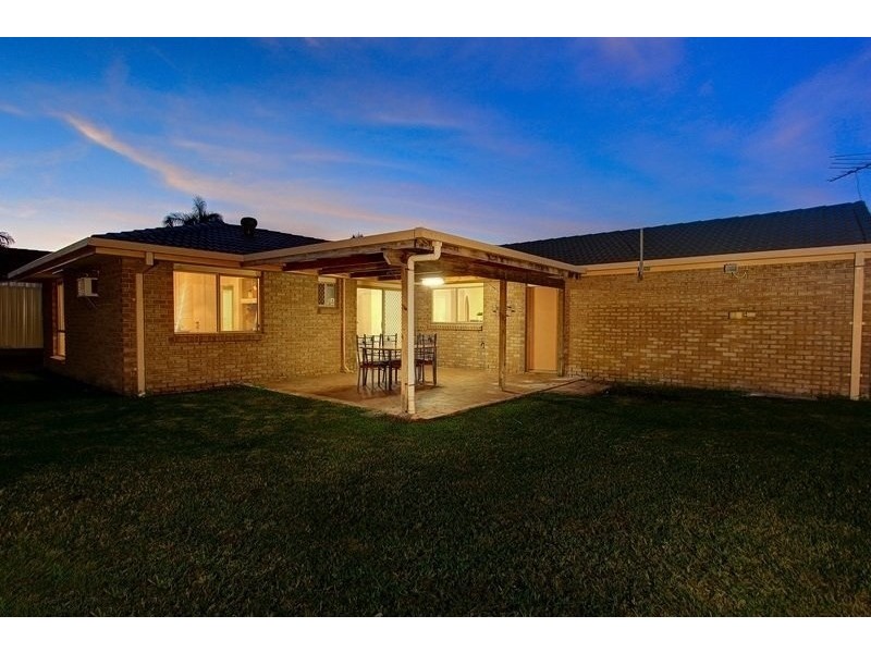 12 Brabham Street, Crestmead QLD 4132