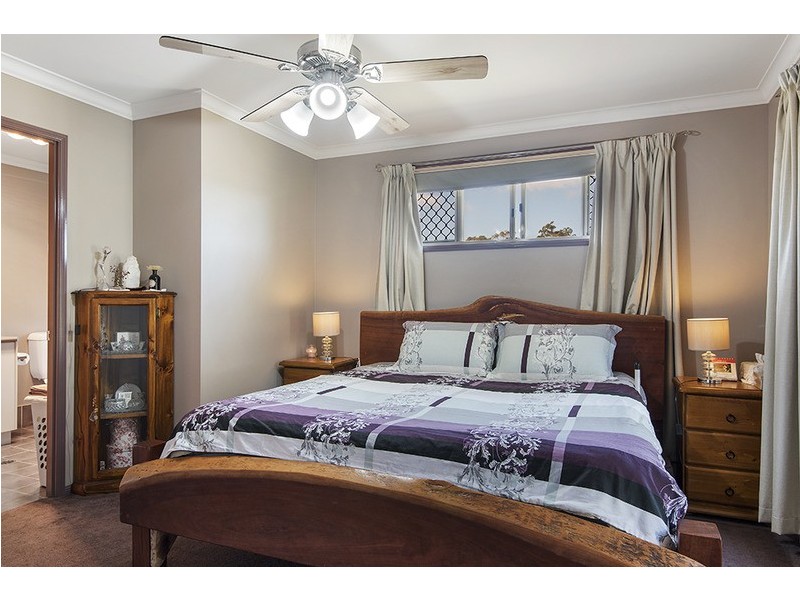 9 Leslie Lane, Hendon QLD 4362