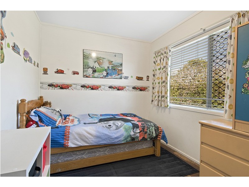 20 Camelia Avenue, Logan Central QLD 4114