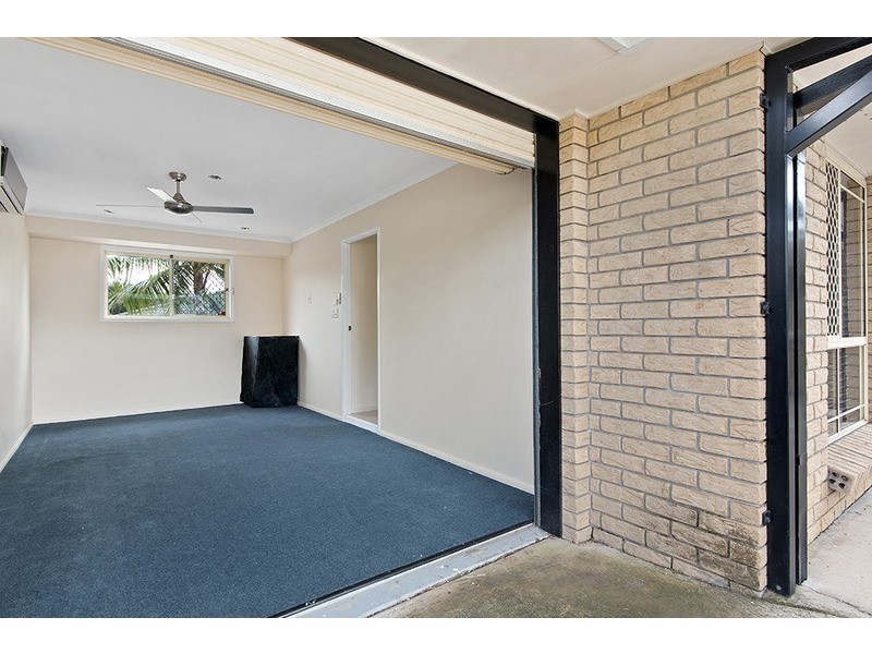 15 Carlton Close, Bethania QLD 4205