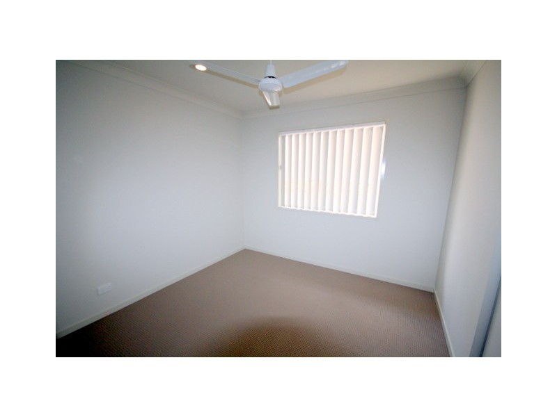 3/8 Bindarri Close, Waterford QLD 4133